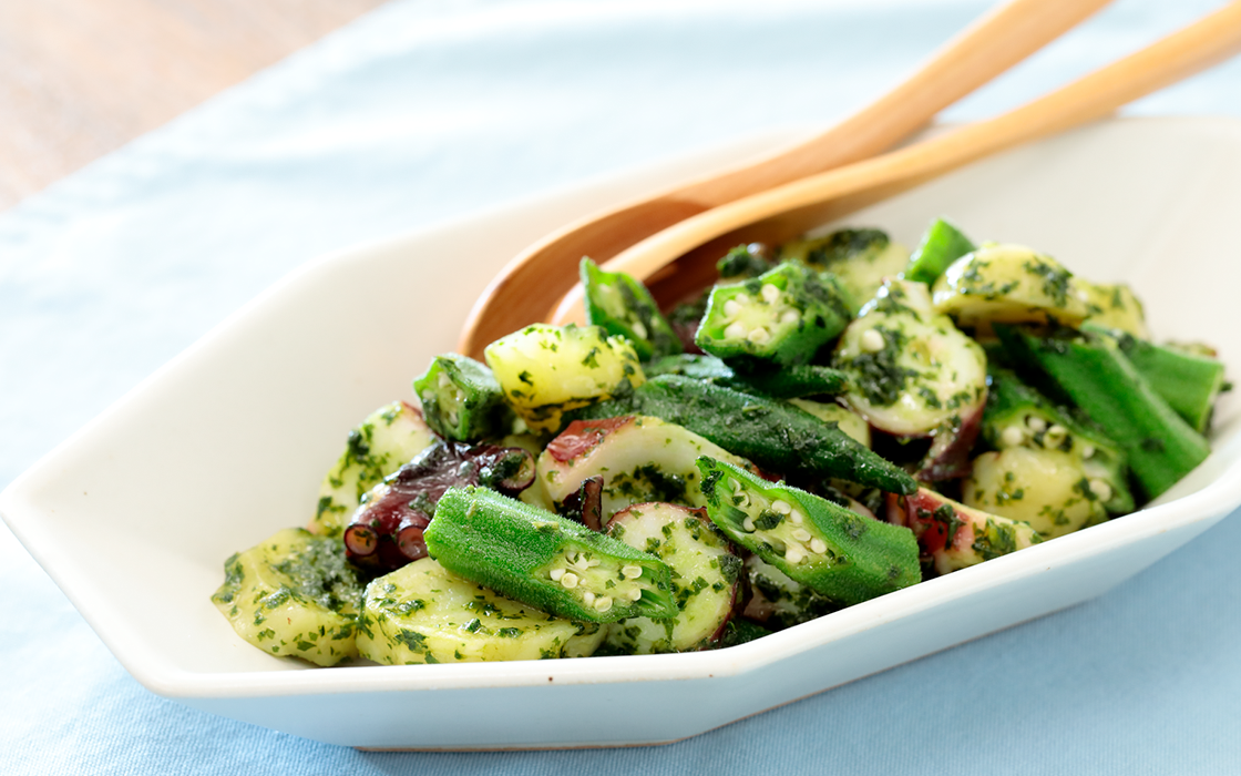 オクラとタコの彩りジェノベーゼ